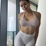 285957226391150592 from fansly