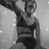 aerynsoddities from onlyfans