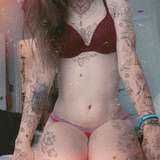 queeenxxbeee69 from onlyfans