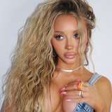 vannaeinerson from onlyfans