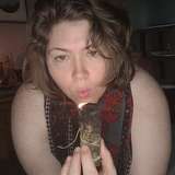 klutzytomatoes from onlyfans