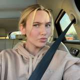 elliehansen from onlyfans