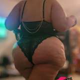 thiccauzzie from onlyfans