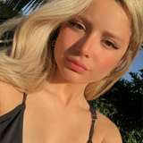 ellasweetiee from onlyfans