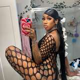 prettylipss from onlyfans