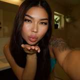 akemiikaze from onlyfans