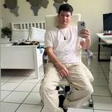 chriss.evanss from onlyfans