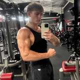 messymaxs from onlyfans